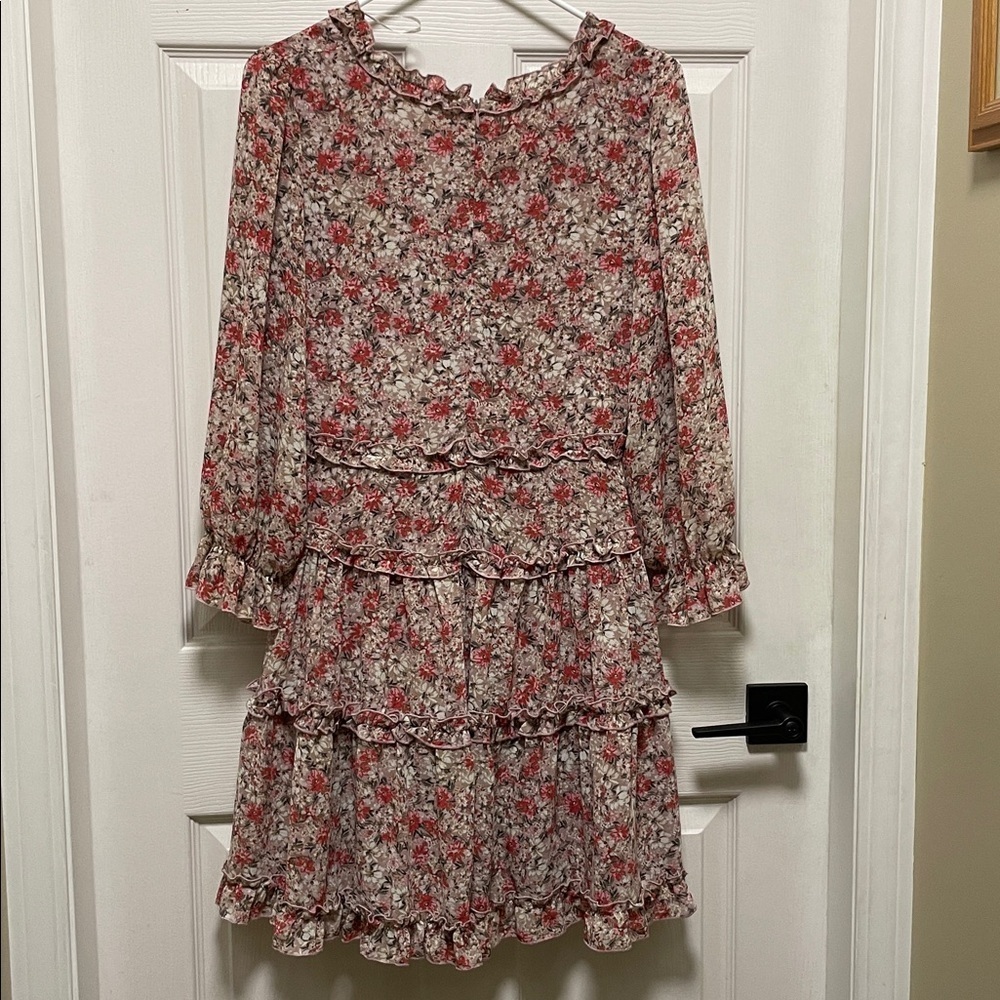 Apricot | Floral | Ruffle | Tiered | V-Neck | Long Sleeve | Mini Dress | Size 8 - Picture 7 of 16
